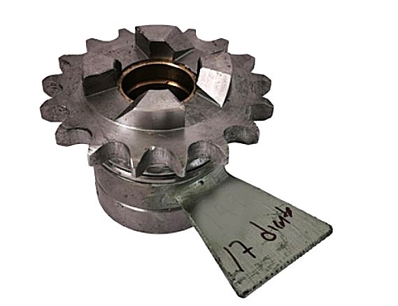 REFACCIONARIA CELORIO, CAT. 17 DTS. 3/8x5/8 P/CLUTCH ARM. 100-K